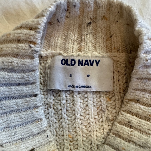 Cozy Ribbed Knit Sweater - Picture 2 of 5